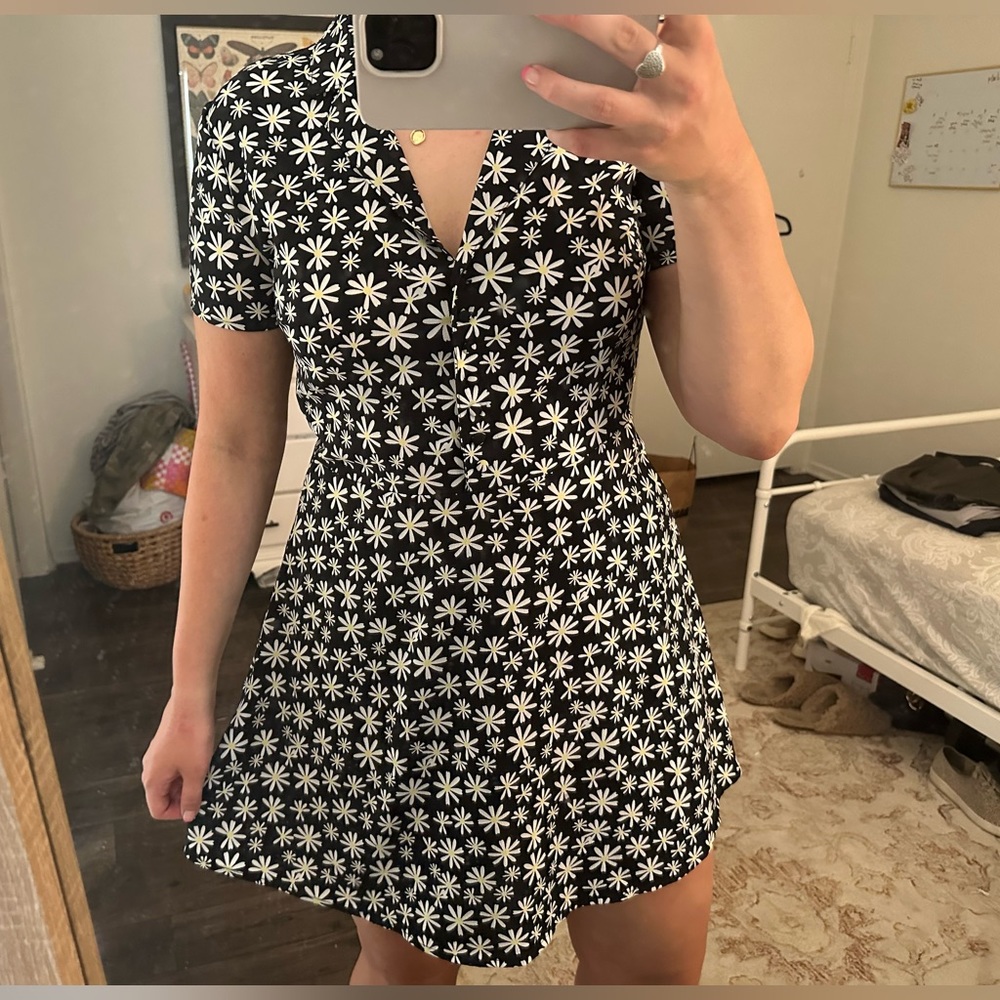 Daisy Pattern dress